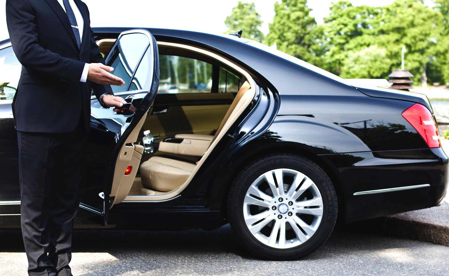 Airport transfers Services